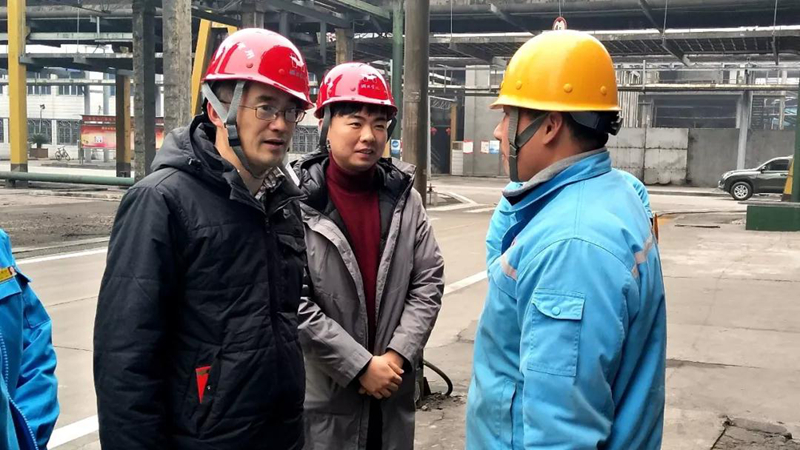 王大真等集團(tuán)領(lǐng)導(dǎo)深入一線與干部職工共度新春佳節(jié)(圖3) 王大真等集團(tuán)領(lǐng)導(dǎo)深入一線與干部職工共度新春佳節(jié)(圖3)