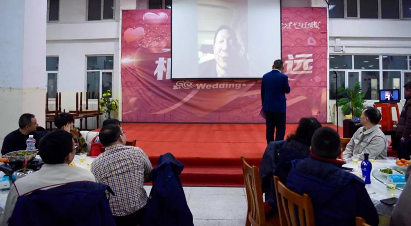 王大真等集團(tuán)領(lǐng)導(dǎo)深入一線與干部職工共度新春佳節(jié)(圖8) 王大真等集團(tuán)領(lǐng)導(dǎo)深入一線與干部職工共度新春佳節(jié)(圖8)