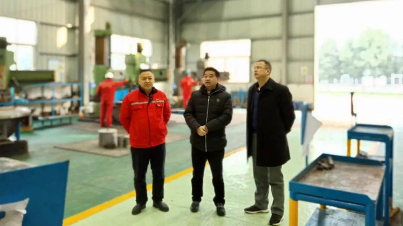 王大真等集團(tuán)領(lǐng)導(dǎo)深入一線與干部職工共度新春佳節(jié)(圖16) 王大真等集團(tuán)領(lǐng)導(dǎo)深入一線與干部職工共度新春佳節(jié)(圖16)