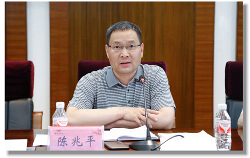 宜化集團召開停產公司管理專題會(圖2) 宜化集團召開停產公司管理專題會(圖2)