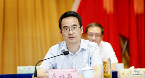 宜化集團(tuán)召開(kāi)2019年上半年經(jīng)營(yíng)形勢(shì)分析會(huì)(圖2) 宜化集團(tuán)召開(kāi)2019年上半年經(jīng)營(yíng)形勢(shì)分析會(huì)(圖2)