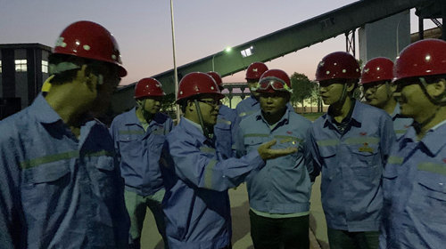 王大真節前夜查股份等三家公司(圖1) 王大真節前夜查股份等三家公司(圖1)