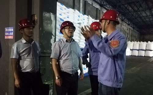 王大真節前夜查股份等三家公司(圖10) 王大真節前夜查股份等三家公司(圖10)