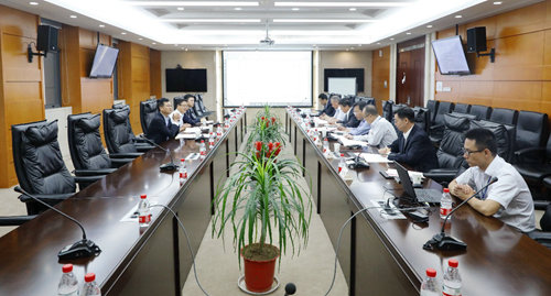 王大真拜訪中國(guó)五環(huán)設(shè)計(jì)院(圖2) 王大真拜訪中國(guó)五環(huán)設(shè)計(jì)院(圖2)