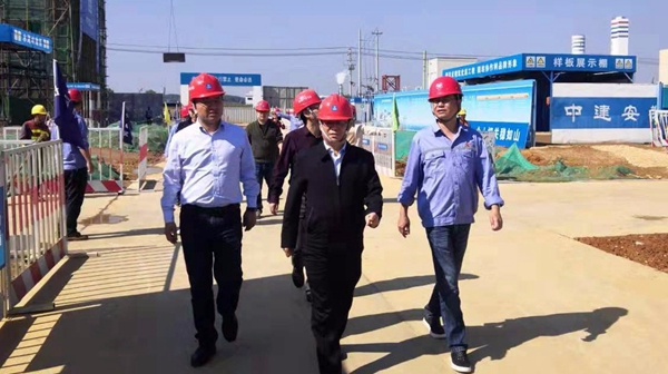 王大真調(diào)研指導(dǎo)分子公司主題教育和安全生產(chǎn)工作(圖5) 王大真調(diào)研指導(dǎo)分子公司主題教育和安全生產(chǎn)工作(圖5)