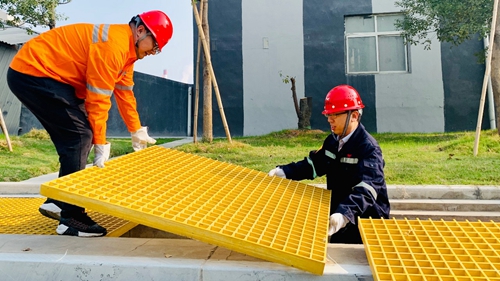 集團領導干部深入基層一線勞動(圖9) 集團領導干部深入基層一線勞動(圖9)