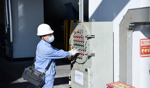 熱烈祝賀!新疆宜化循環流化床富氧氣化爐一次性點火成功!(圖3) 熱烈祝賀!新疆宜化循環流化床富氧氣化爐一次性點火成功!(圖3)