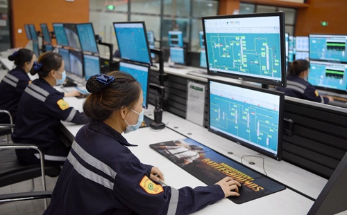 重磅喜訊：新疆宜化尿素產品順利下線！(圖2)