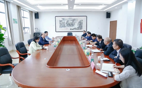 湖北省應急管理廳黨委副書記、副廳長楊愛東到宜化實訓基地現場調研(圖3) 湖北省應急管理廳黨委副書記、副廳長楊愛東到宜化實訓基地現場調研(圖3)