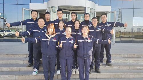 新疆宜化氯堿分廠氯乙烯三班、合成二班榮獲準(zhǔn)東開發(fā)區(qū)安全標(biāo)準(zhǔn)化示范班組稱號(圖1) 新疆宜化氯堿分廠氯乙烯三班、合成二班榮獲準(zhǔn)東開發(fā)區(qū)安全標(biāo)準(zhǔn)化示范班組稱號(圖1)