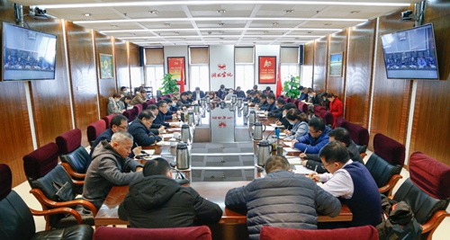 集團行政辦公會強調(diào)要嚴格做到“四個切實”(圖1) 集團行政辦公會強調(diào)要嚴格做到“四個切實”(圖1)