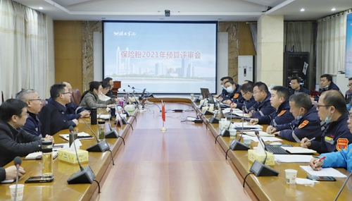 王大真到新材料公司、TPO項目現(xiàn)場和股份公司檢查工作(圖3) 王大真到新材料公司、TPO項目現(xiàn)場和股份公司檢查工作(圖3)