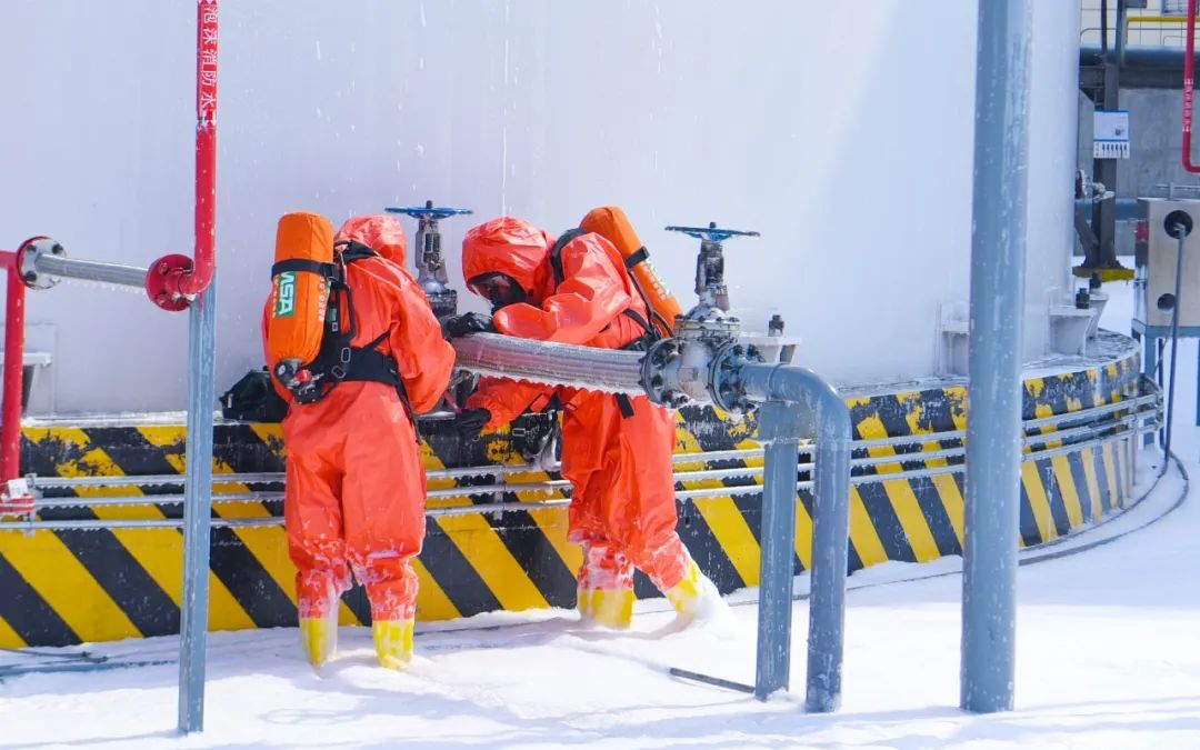 【安全生產月】以練為戰!新疆宜化開展危化品泄漏事故應急演練(圖5) 圖片