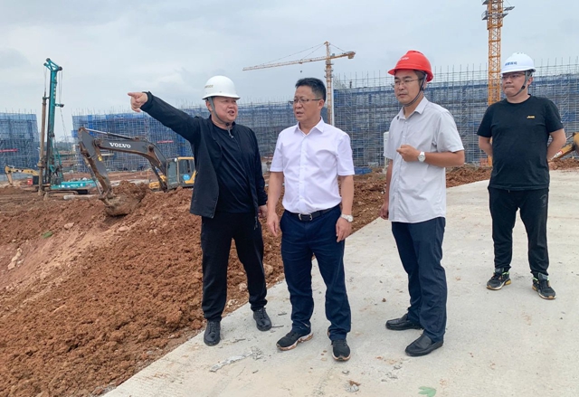 王大真到田家河新項目和宜昌區域各公司走訪慰問(圖1) 王大真到田家河新項目和宜昌區域各公司走訪慰問(圖1)