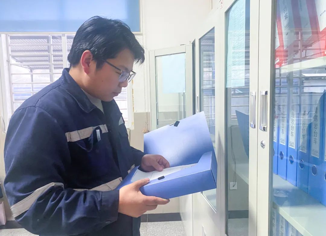 宜化礦業(yè)郭倉健:滿腔熱愛向機電,一片初心為礦山(圖5) 宜化礦業(yè)郭倉健:滿腔熱愛向機電,一片初心為礦山(圖5)