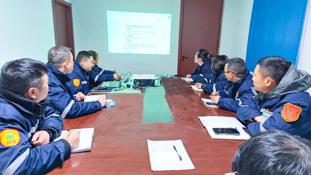 楚星公司生產(chǎn)技術(shù)黨支部:瞄準(zhǔn)“靶點(diǎn)”發(fā)力,織密監(jiān)督網(wǎng)絡(luò)(圖3) 楚星公司生產(chǎn)技術(shù)黨支部:瞄準(zhǔn)“靶點(diǎn)”發(fā)力,織密監(jiān)督網(wǎng)絡(luò)(圖3)