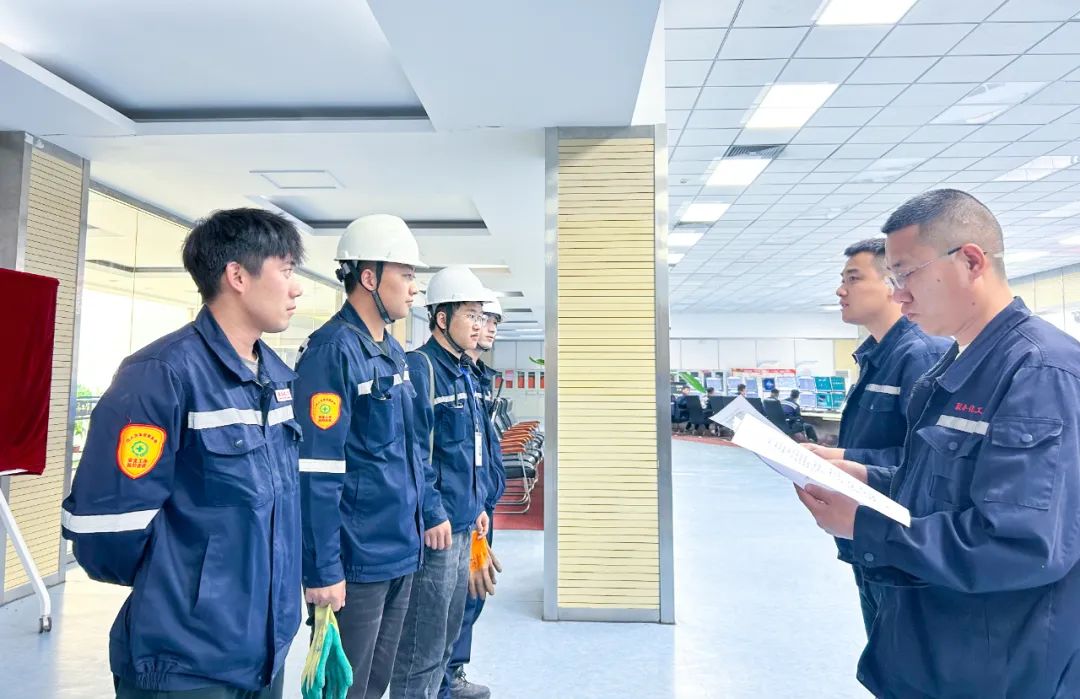 聯化公司:強化措施落實,筑牢安全生產防線(圖3) 聯化公司:強化措施落實,筑牢安全生產防線(圖3)