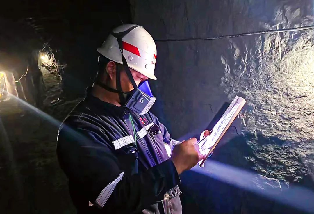 宜化礦業:推行定責管理,筑牢安全防線(圖3) 宜化礦業:推行定責管理,筑牢安全防線(圖3)