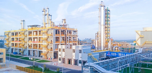 宜化新材料、宜氟特環(huán)保公司獲評(píng)2023年湖北省制造業(yè)單項(xiàng)冠軍企業(yè)(圖2) 宜化新材料、宜氟特環(huán)保公司獲評(píng)2023年湖北省制造業(yè)單項(xiàng)冠軍企業(yè)(圖2)