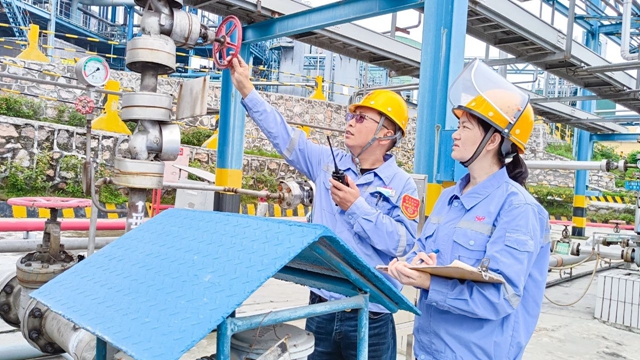 楚星公司:緊起來快起來動起來!全力沖刺攻堅“下半程”(圖1) 楚星公司:緊起來快起來動起來!全力沖刺攻堅“下半程”(圖1)