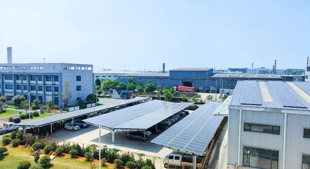 新材料公司光伏發(fā)電項目順利并網(wǎng)!(圖1) 新材料公司光伏發(fā)電項目順利并網(wǎng)!(圖1)