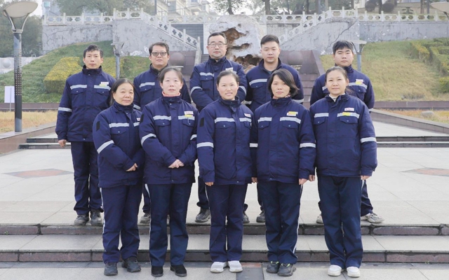 喜報！全國表彰，股份公司猇亭片區電解四班榜上有名！(圖1)