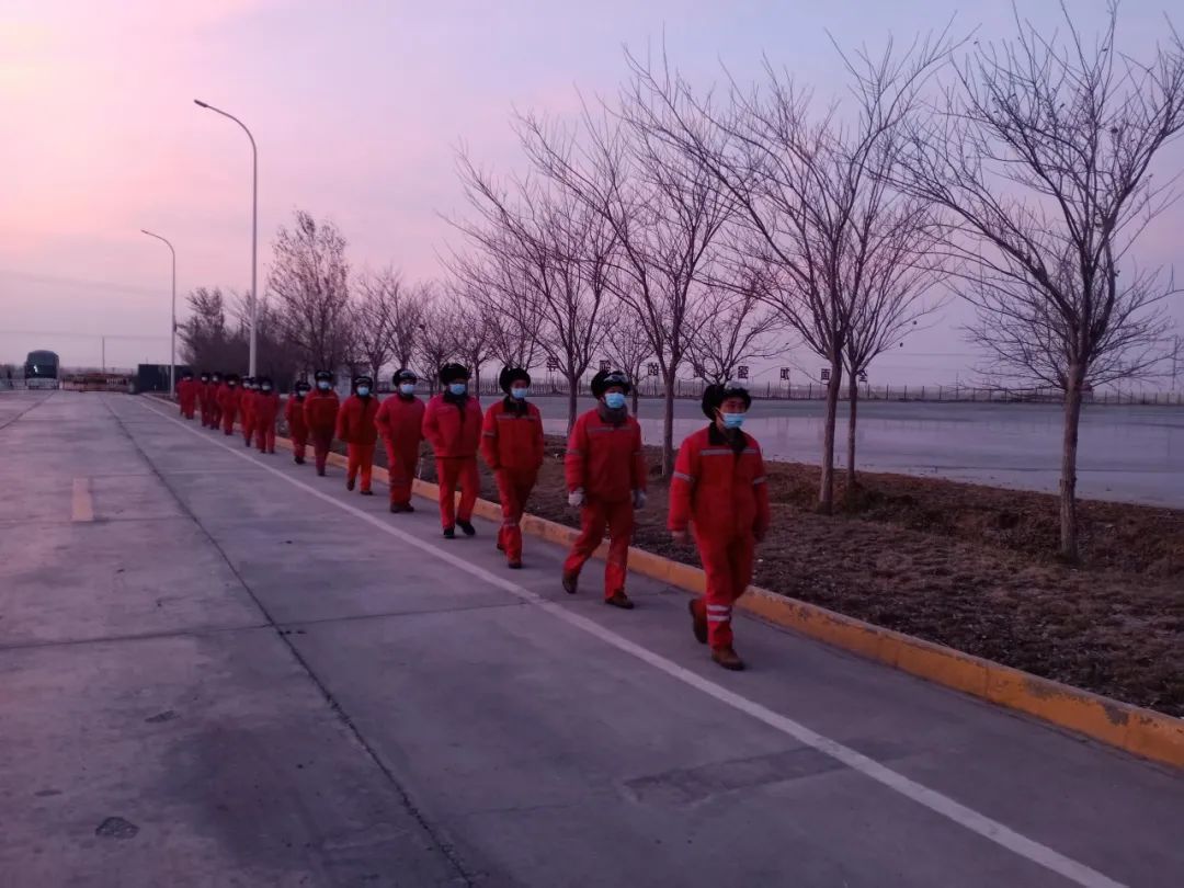 爭分奪秒 克難攻堅 為楚星大修保駕護航(圖1) 圖片