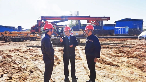 王大真到雙環(huán)公司、氨醇項目和TPO項目現(xiàn)場調(diào)研